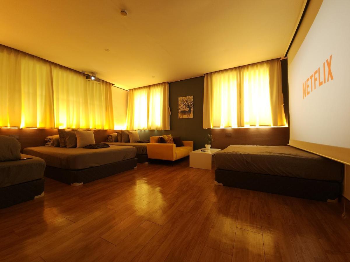 Oyo Hostel Myeongdong 5 Seoul Exterior photo